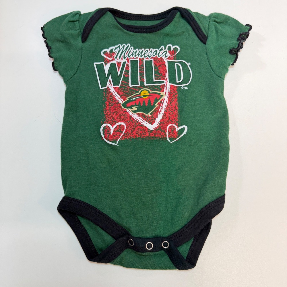 Minnesota Wild NHL Bodysuit Baby Girls 6/9M Green Ruffle Sleeve Hockey One Piece
